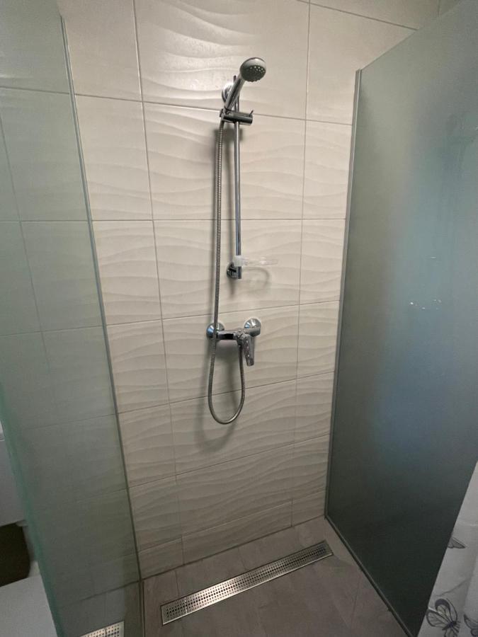 Heni Apartment Bük 外观 照片