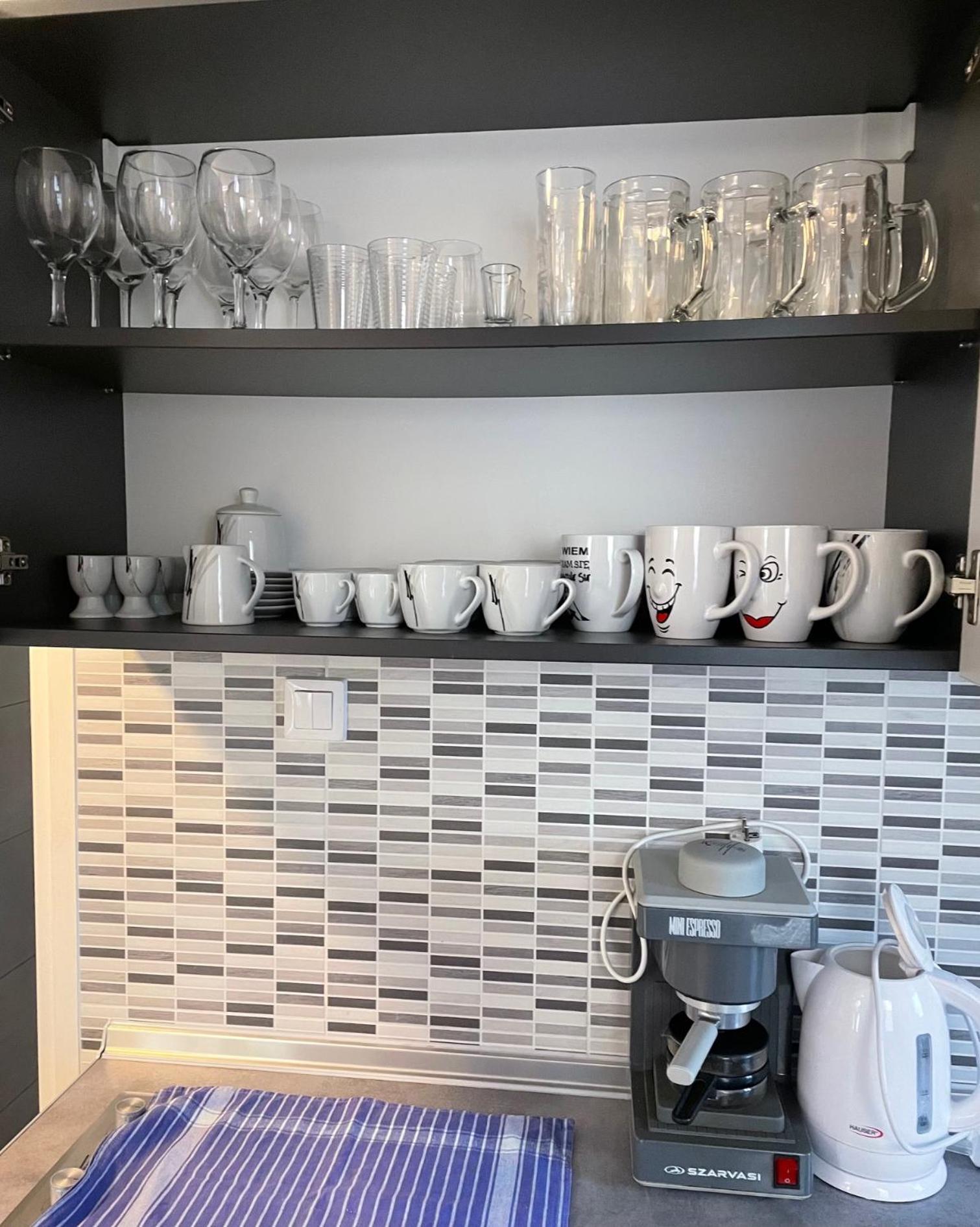 Heni Apartment Bük 外观 照片