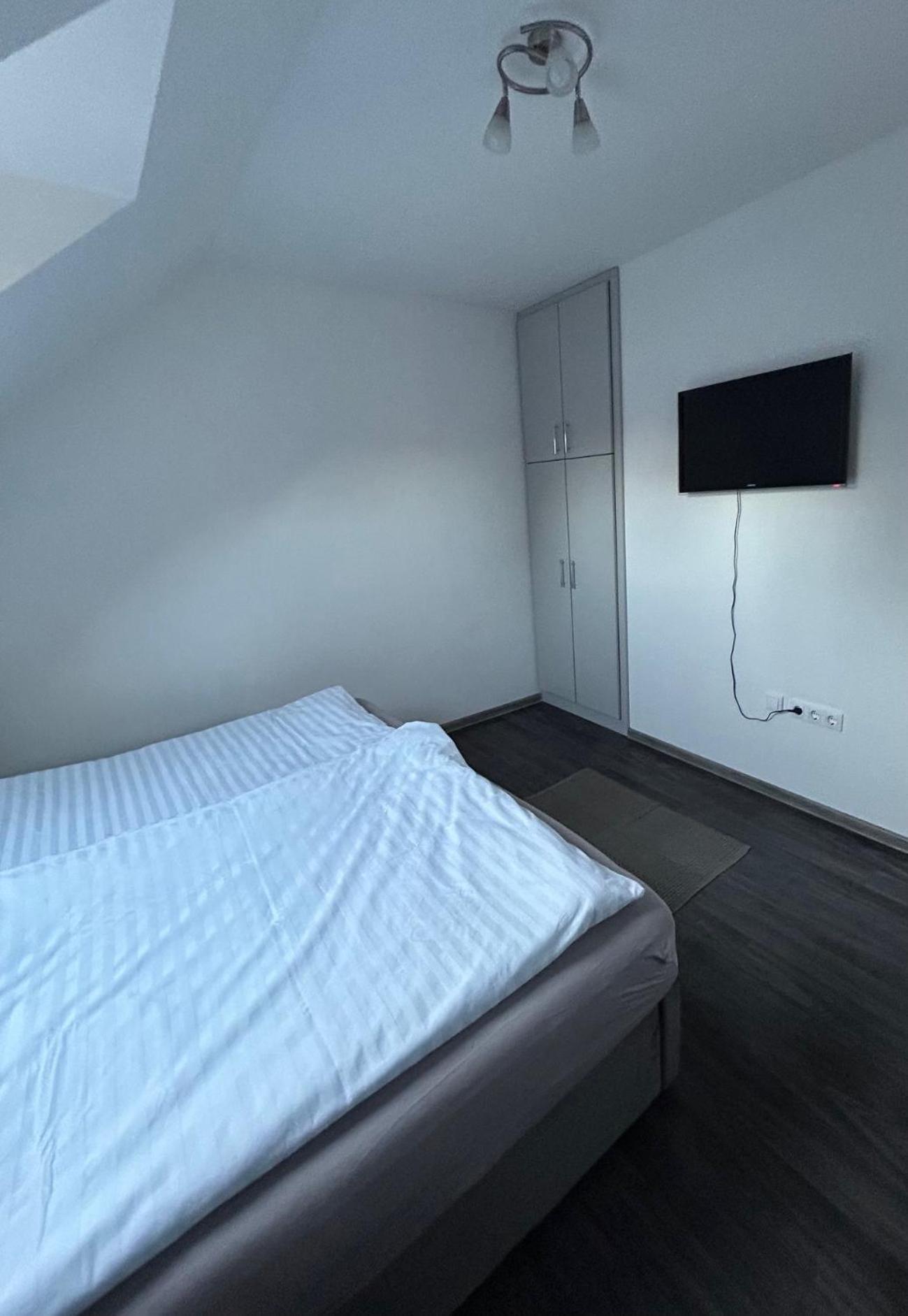 Heni Apartment Bük 外观 照片