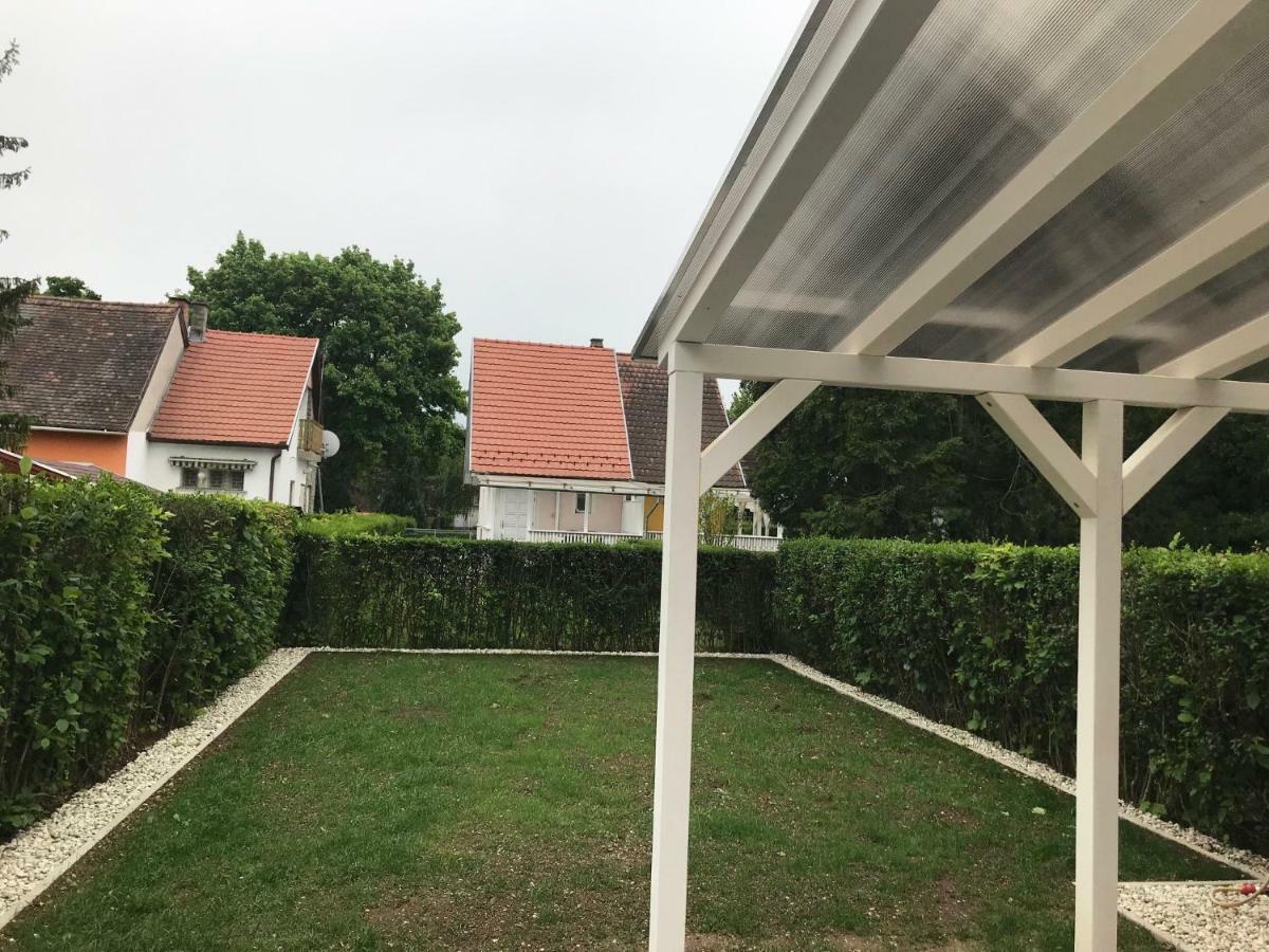 Heni Apartment Bük 外观 照片